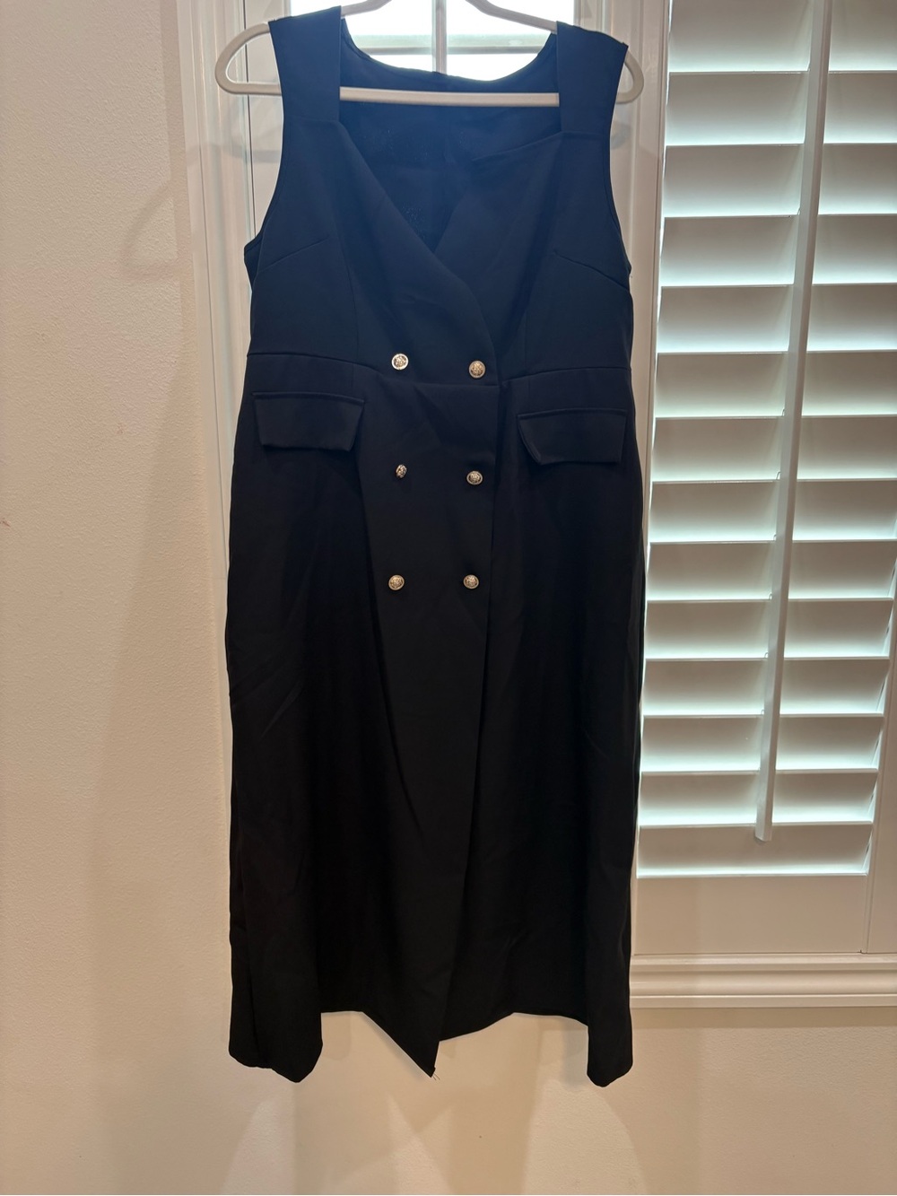 SHEIN Black Double-Breasted Sleeveless Midi Dress
